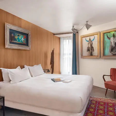 Edgar & Achille Hotel