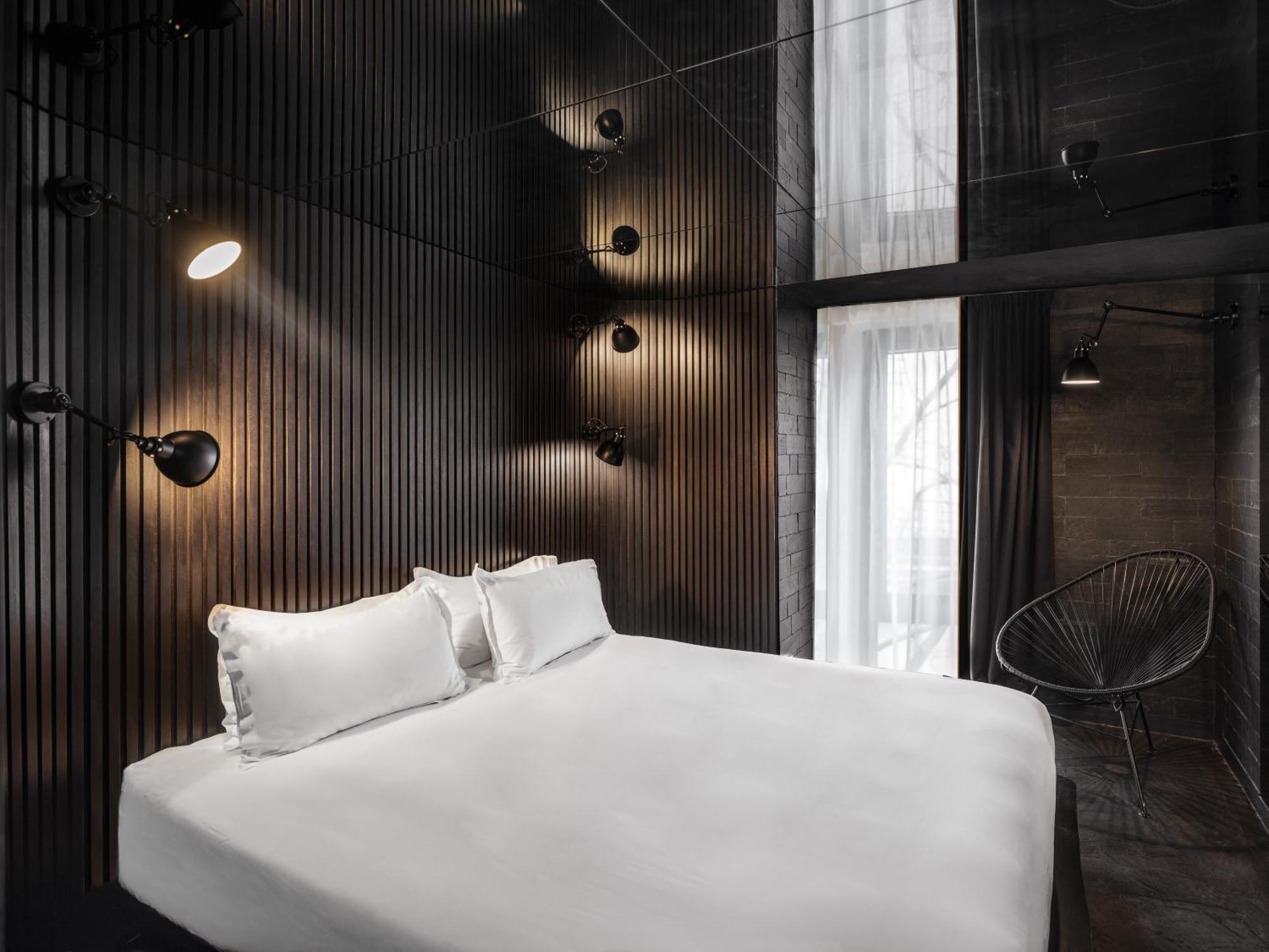 Edgar & Achille Hotel 3*